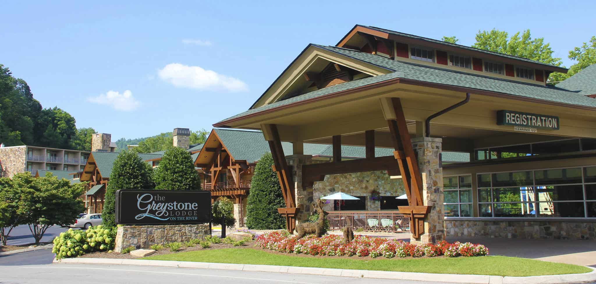 Greystone Lodge on the River (Riverside Hotel)