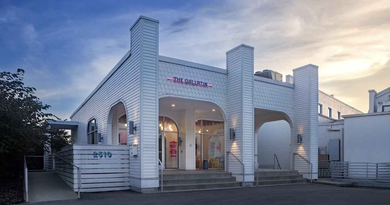 The Gallatin Hotel (Affordable Boutique Hotel)