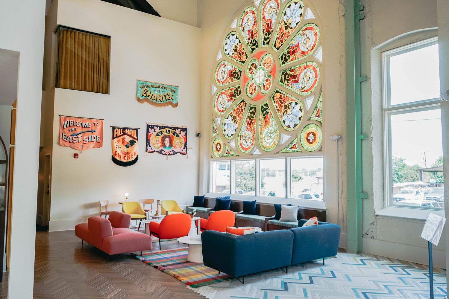 The Russell (Boutique Hotel)