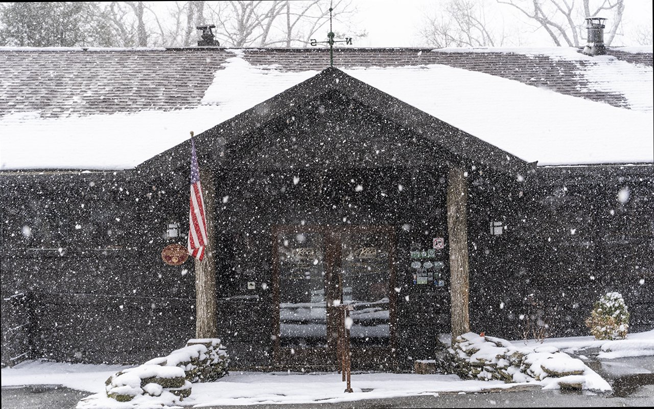 Bistro Roca (Wood-Fired American)